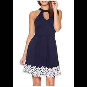 ✨ Halter Keyhole Lace Trim Pleated Dress 👗 ✨NWOT✨